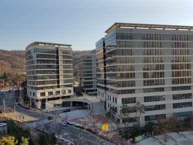 Gebäude